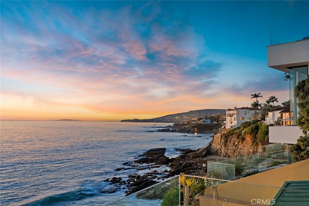Image 1 of property listing at 2665 Victoria Drive, Laguna Beach, CA 92651