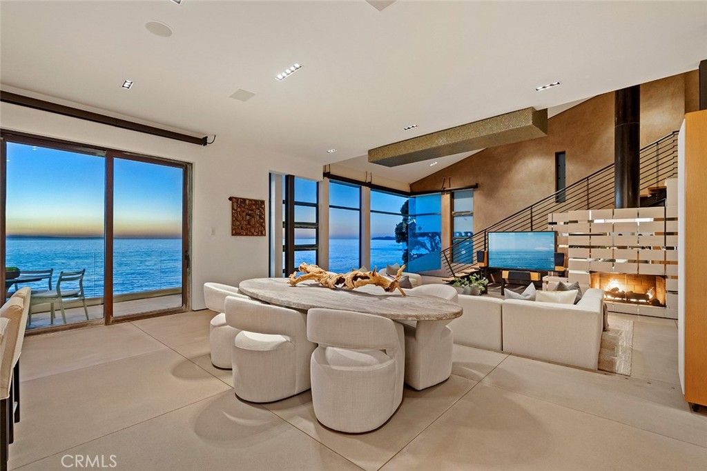 Image 29 of property listing at 2665 Victoria Drive, Laguna Beach, CA 92651