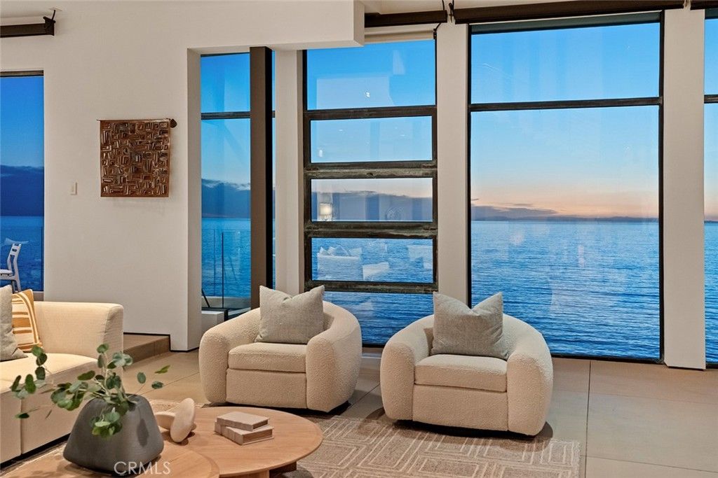 Image 32 of property listing at 2665 Victoria Drive, Laguna Beach, CA 92651