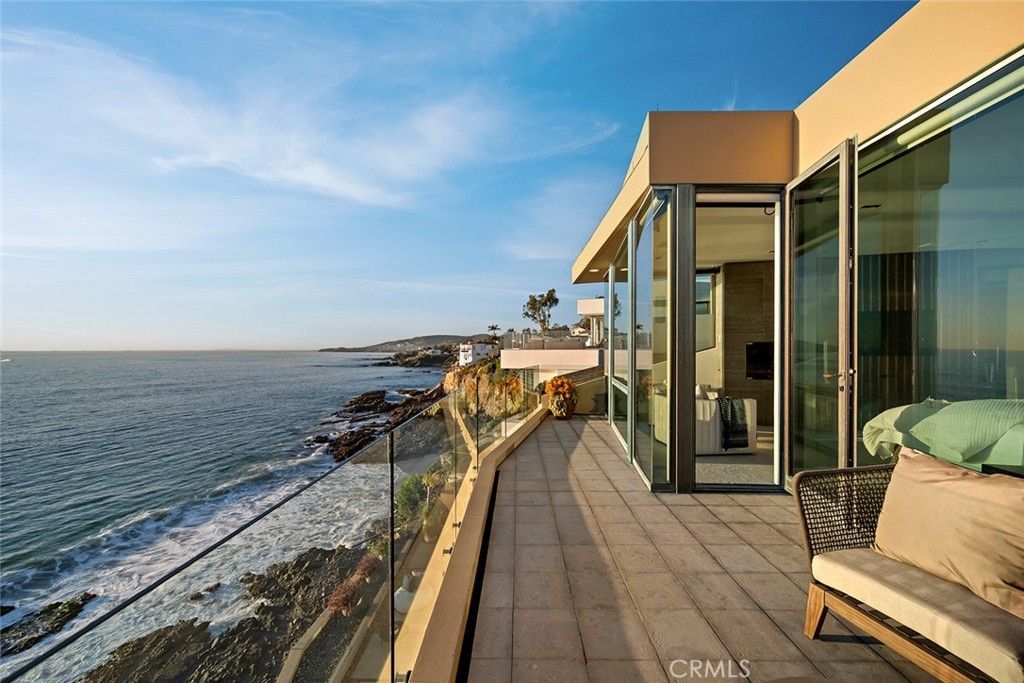 Image 41 of property listing at 2665 Victoria Drive, Laguna Beach, CA 92651