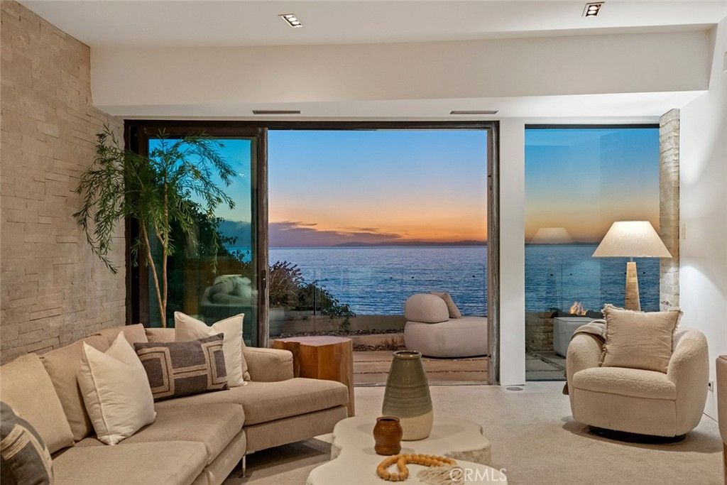Image 50 of property listing at 2665 Victoria Drive, Laguna Beach, CA 92651