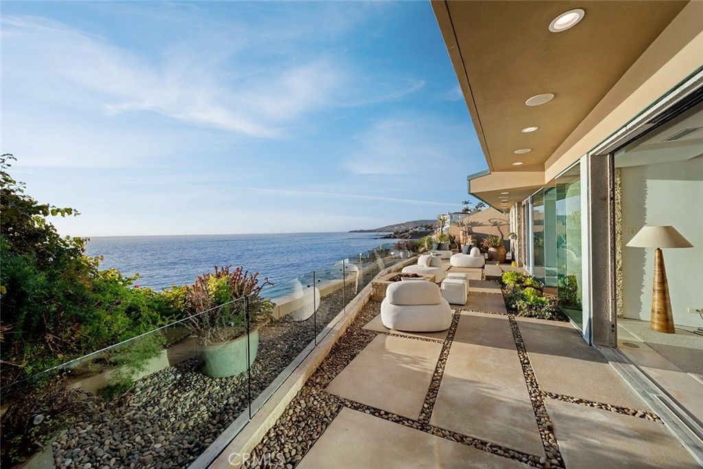 Image 65 of property listing at 2665 Victoria Drive, Laguna Beach, CA 92651