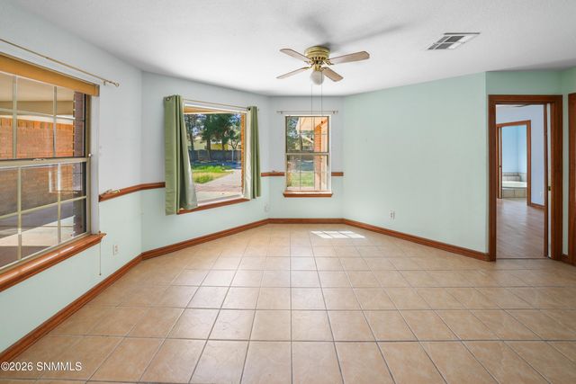 1028 Olla De Oro Lane, Las Cruces, NM 88005