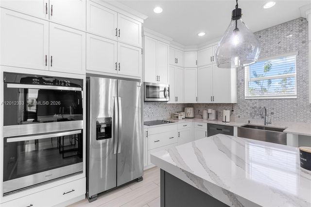 14174 Gray Bark Bnd, Westlake, FL 33470