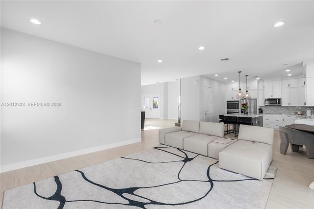14174 Gray Bark Bnd, Westlake, FL 33470