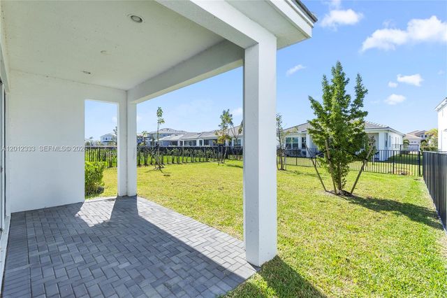 14174 Gray Bark Bnd, Westlake, FL 33470