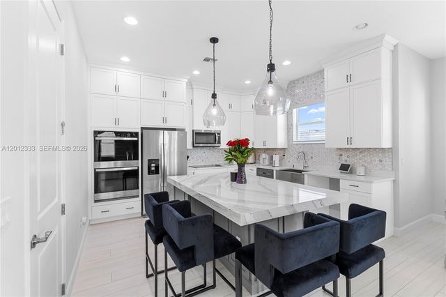 14174 Gray Bark Bnd, Westlake, FL 33470