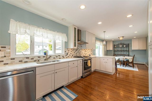 22 Elmwood Road, Verona, NJ 07044