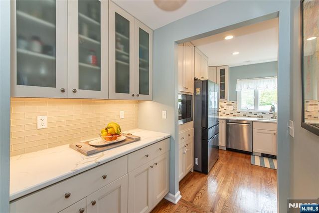 22 Elmwood Road, Verona, NJ 07044