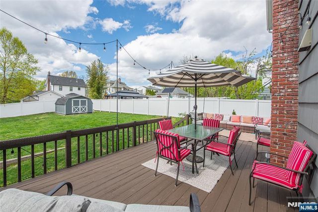 22 Elmwood Road, Verona, NJ 07044