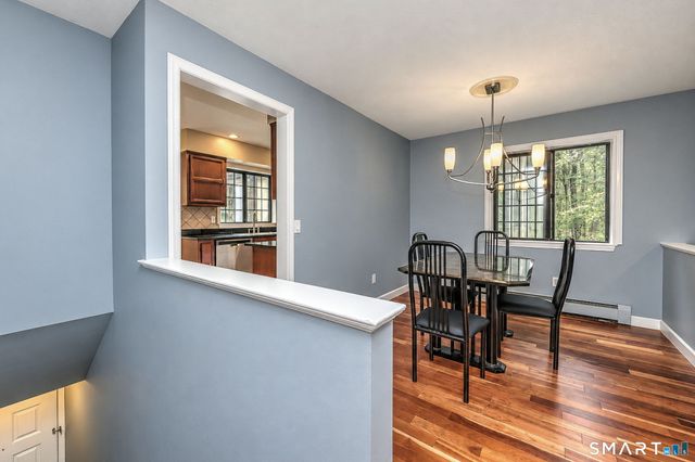 134 Foxwood Close 134, Milford, CT 06461