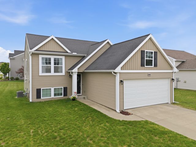 59103 Silvergrass Drive, Mattawan, MI 49071