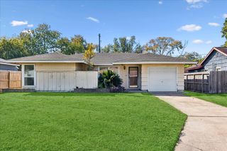 3808 Dumbarton Road, Pasadena, TX 77503