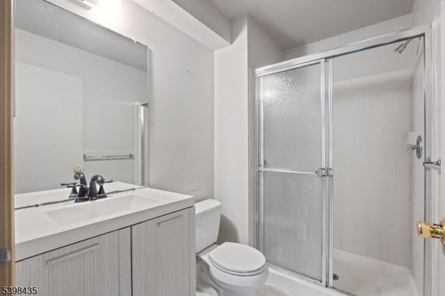 2507 Vroom Dr, Bridgewater Twp., NJ 08807