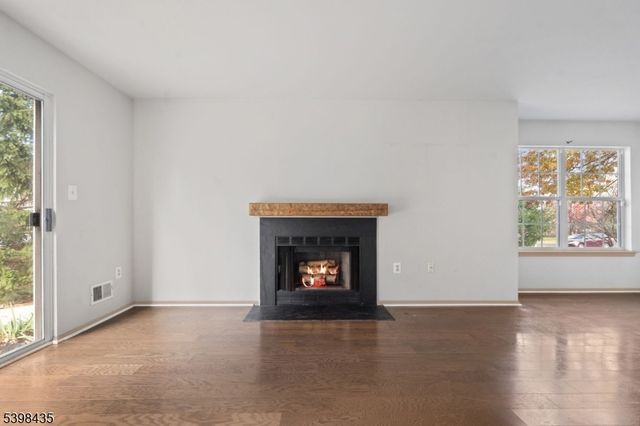 2507 Vroom Dr, Bridgewater Twp., NJ 08807