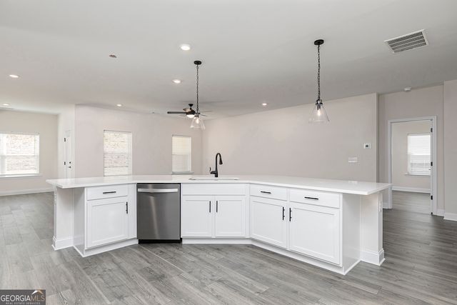 534 Cantrell Drive, Dallas, GA 30157