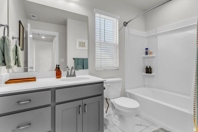 5943 W LAKE AVE, South Jordan, UT 84009