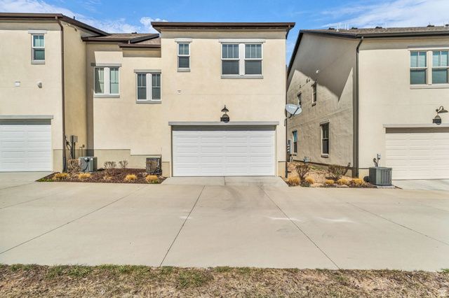 5943 W LAKE AVE, South Jordan, UT 84009