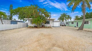 132 Gardenia Street, Plantation Key, FL 33070