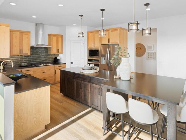 2065 Tamarack Road, Carver, MN 55315