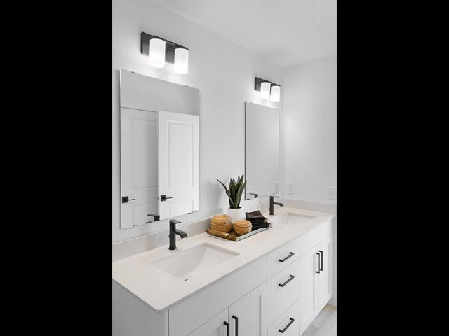 2065 Tamarack Road, Carver, MN 55315