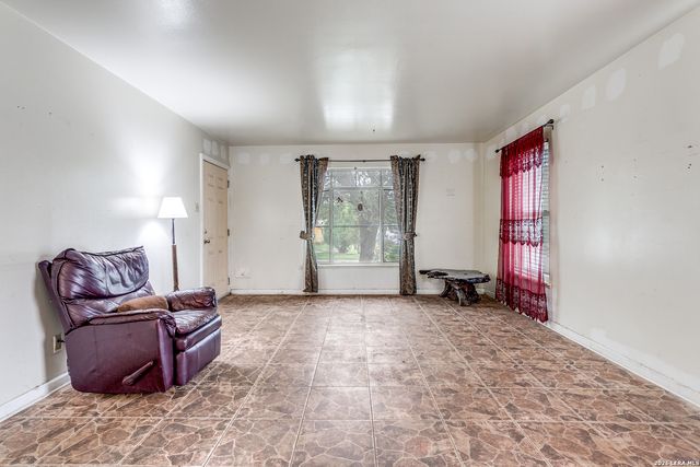 203 Paul Street, San Antonio, TX 78203