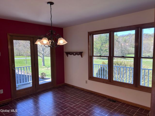 1859 Skyline Drive, Duanesburg, NY 12306