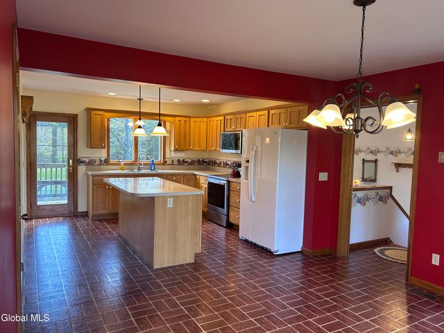 1859 Skyline Drive, Duanesburg, NY 12306