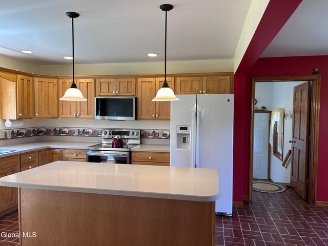 1859 Skyline Drive, Duanesburg, NY 12306