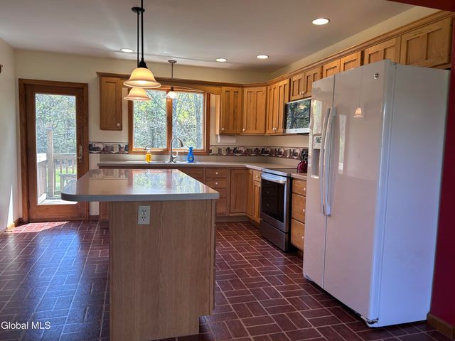 1859 Skyline Drive, Duanesburg, NY 12306