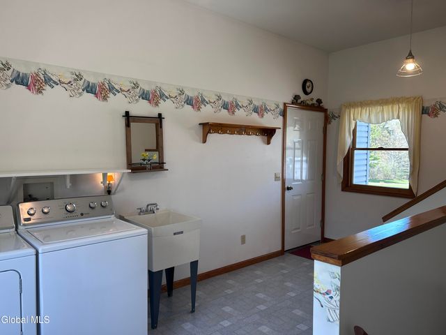 1859 Skyline Drive, Duanesburg, NY 12306