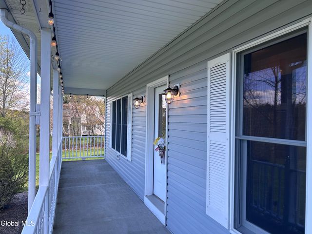 1859 Skyline Drive, Duanesburg, NY 12306