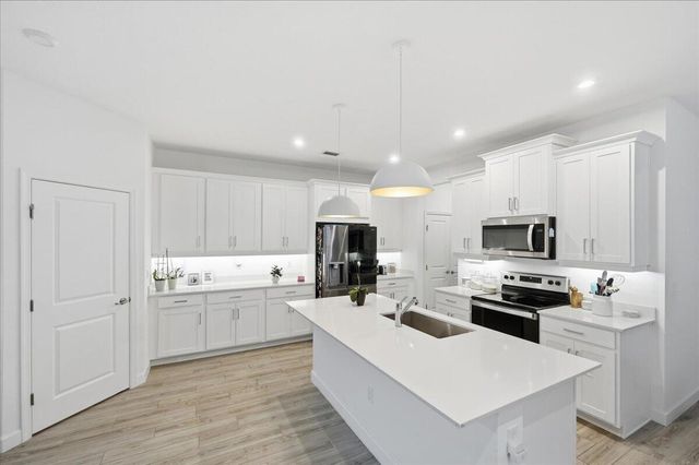 14155 SW Thorens Drive, Port St. Lucie, FL 34987