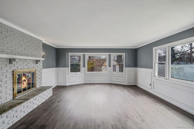 23 Lakewood Avenue, Ronkonkoma, NY 11779