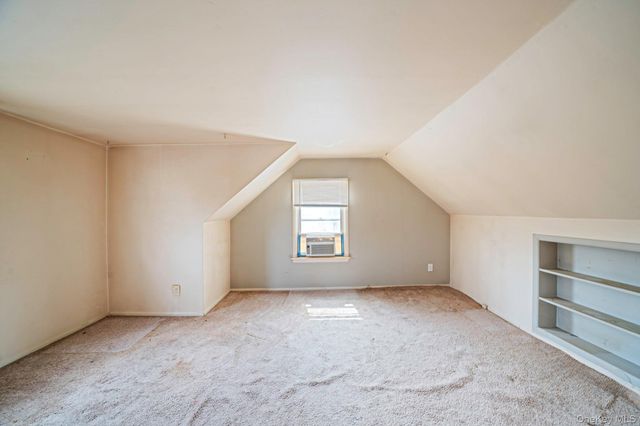 23 Lakewood Avenue, Ronkonkoma, NY 11779