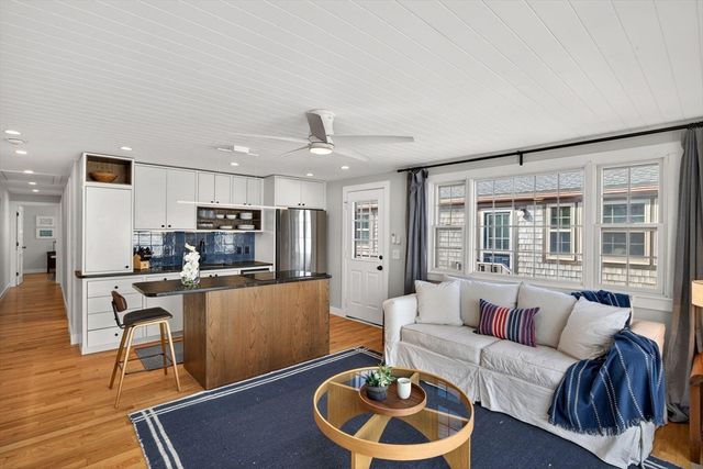 945 Commercial Street Unit 3D, Provincetown, MA 02657