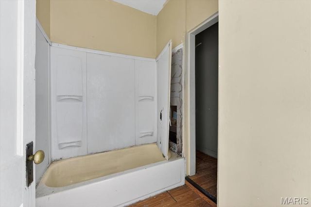 5811 Helen Avenue, Jennings, MO 63136