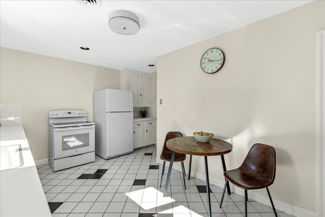 24 Great Meadow Rd, Newton, MA 02459