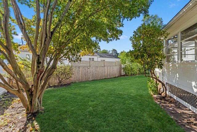 24 Great Meadow Rd, Newton, MA 02459