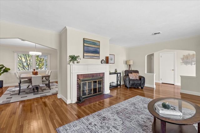24 Great Meadow Rd, Newton, MA 02459