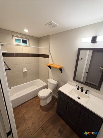 1537 Post Road 101, San Marcos, TX 78666