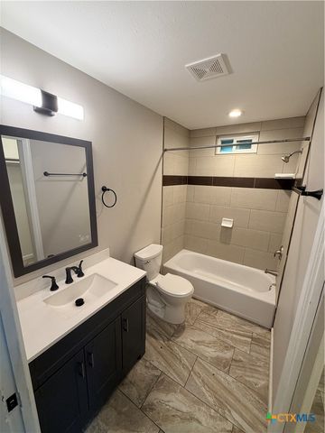 1537 Post Road 101, San Marcos, TX 78666