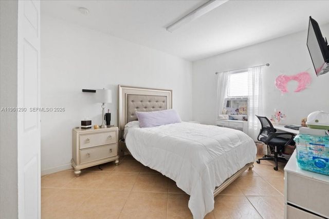 24306 SW 113th Psge, Homestead, FL 33032