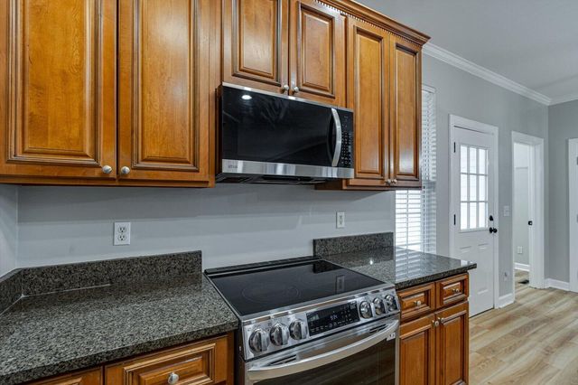 6096 Heritage Ridge Drive, Hixson, TN 37343