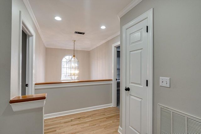 6096 Heritage Ridge Drive, Hixson, TN 37343