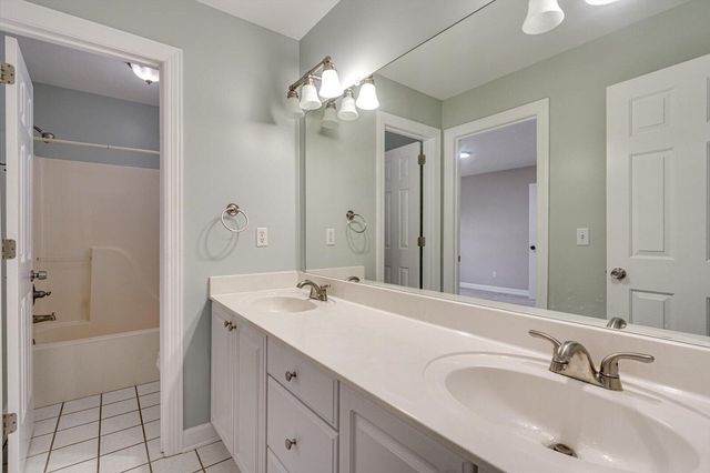 6096 Heritage Ridge Drive, Hixson, TN 37343