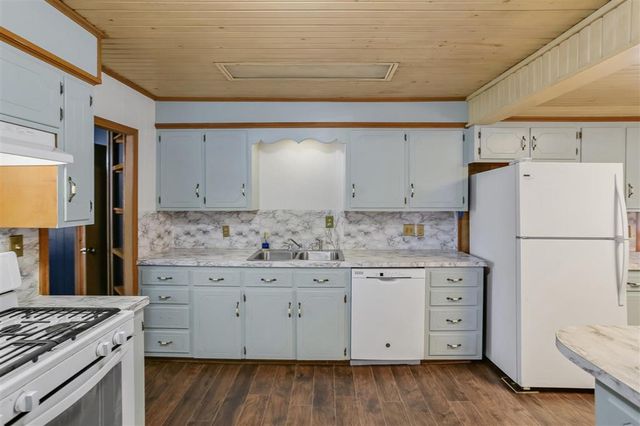 1100 Arkansas Street, Lake Charles, LA 70607