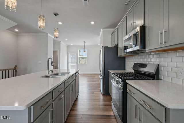 1956 Rosedale Ridge Avenue, Wake Forest, NC 27587
