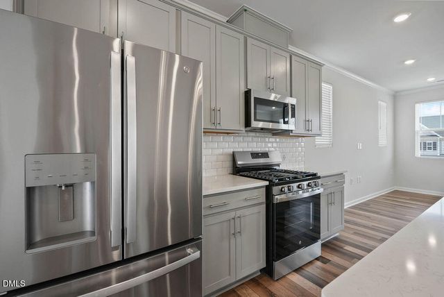 1956 Rosedale Ridge Avenue, Wake Forest, NC 27587