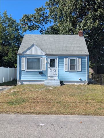 23 Harmony Court, Warwick, RI 02889